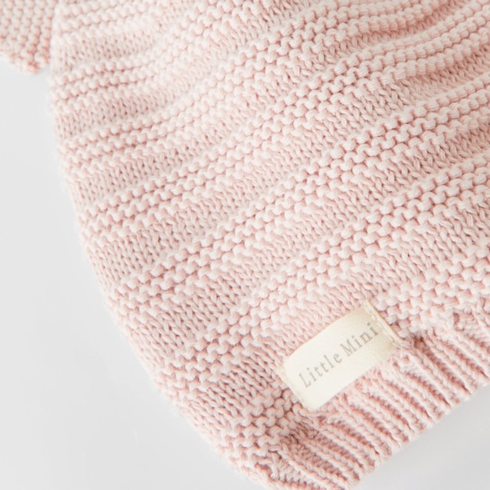 Zara hat - Picture 2 of 2